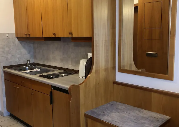 Appartementhotel Cura 2*