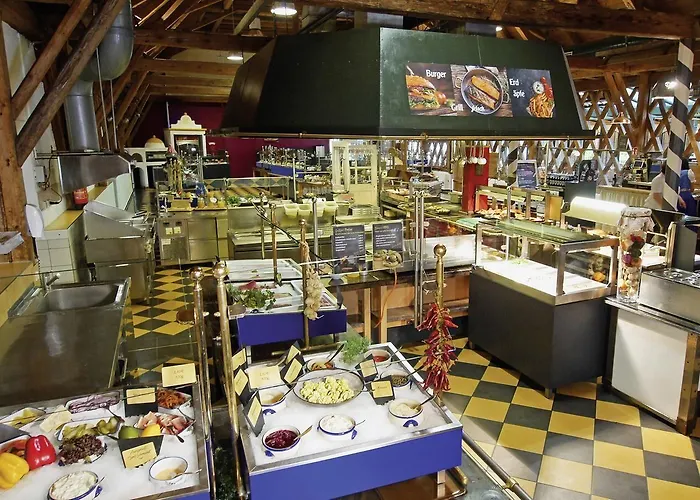 Hotel Appartementhotel Cura 2*