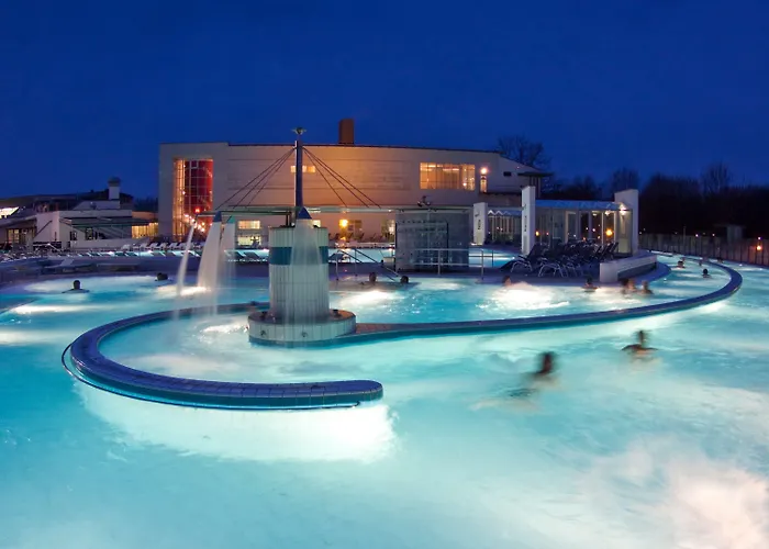 Appartementhotel Cura 2*