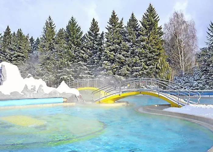 Hotel Appartementhotel Cura 2*